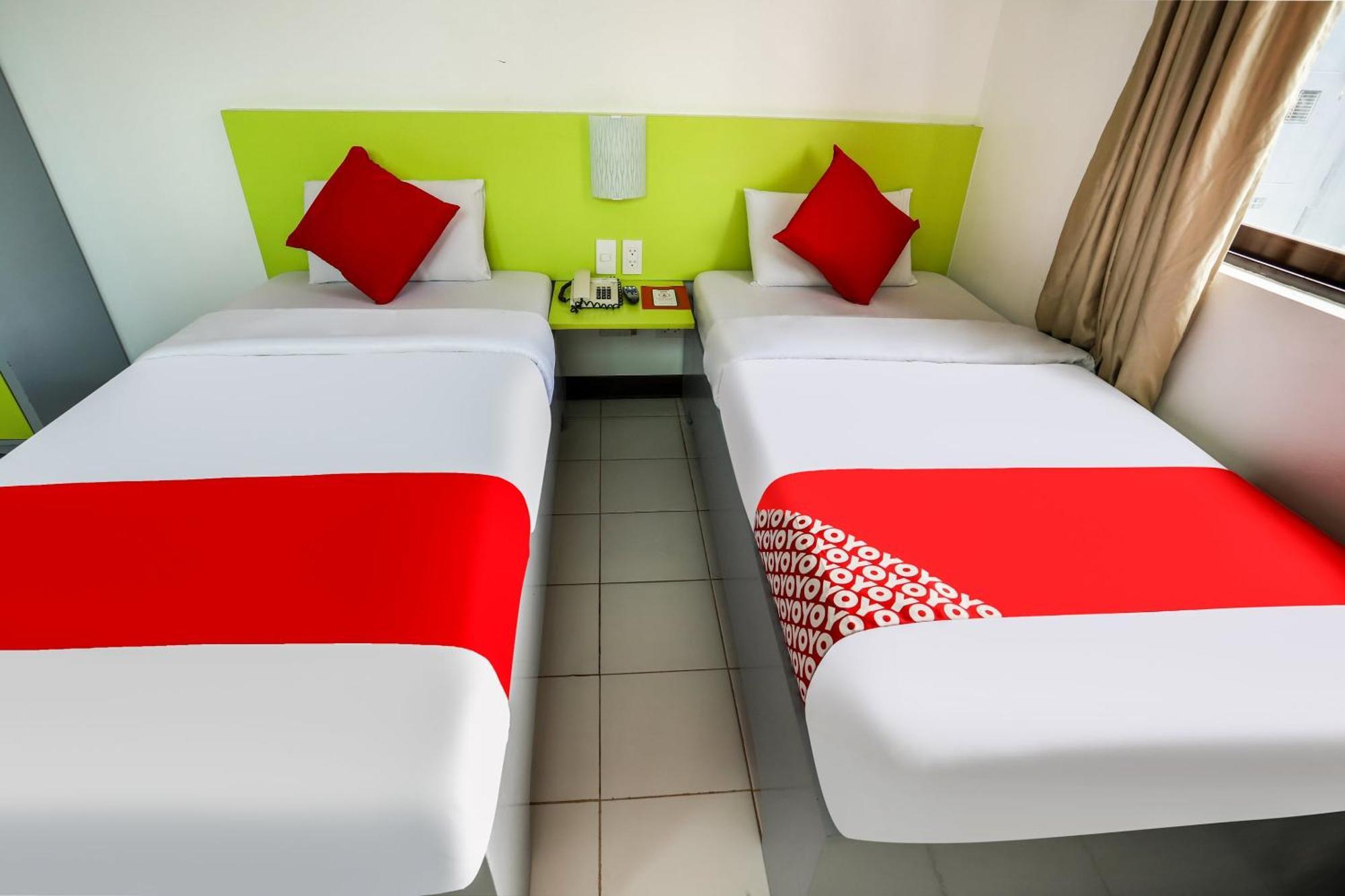 Oyo 210 Apple Tree Suites Cebu Exterior foto